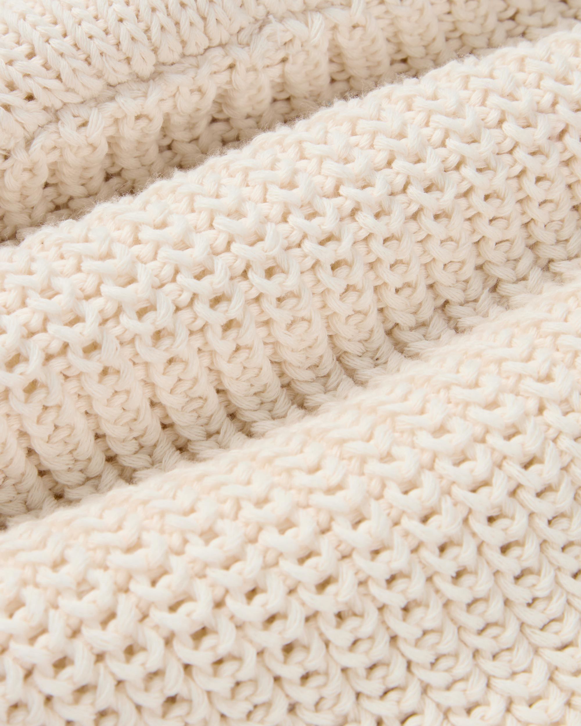 Lockerer Pullover mit hohem Kragen aus recycelten Materialien | Weiß "white susi knitted sweater", Thinking Mu, Foto 5