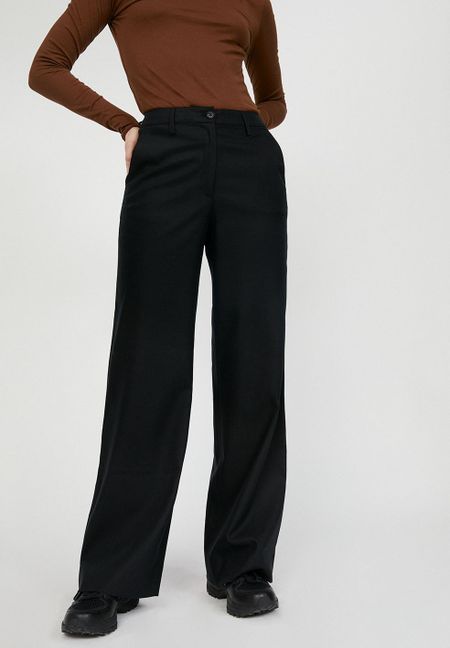 Pantalon noir en tencel - nagisaa black
