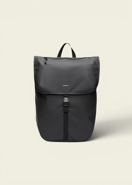 Sac à dos 20l en matière recyclée | noir "Stream lid backpack - black" - Sandqvist