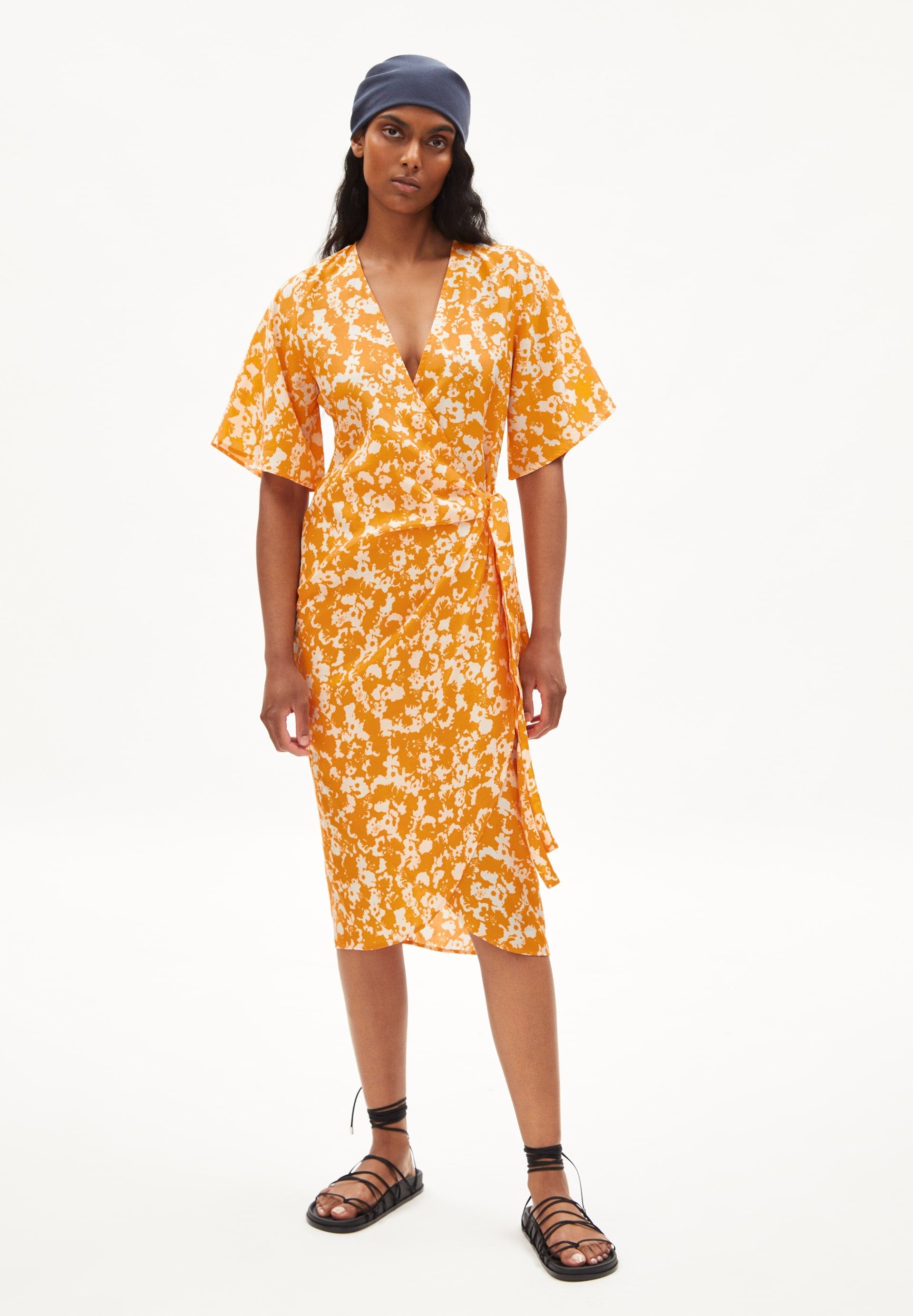 Orangefarbenes gemustertes Wickelkleid aus Tencel - nataale mangorange, Armedangels, Foto 5
