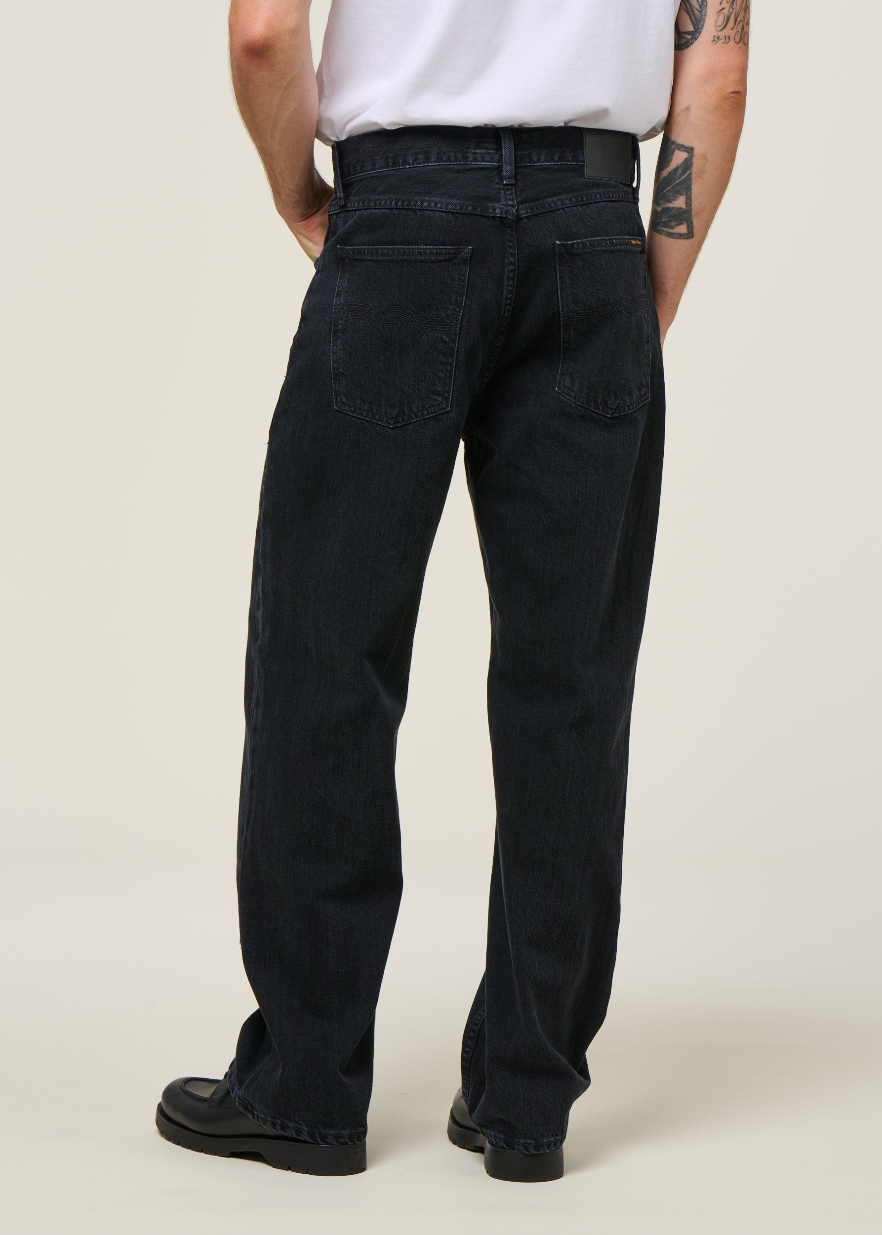 Jean droit large en coton bio | noir "tuff tony black vintage wash", Nudie Jeans, photo 4