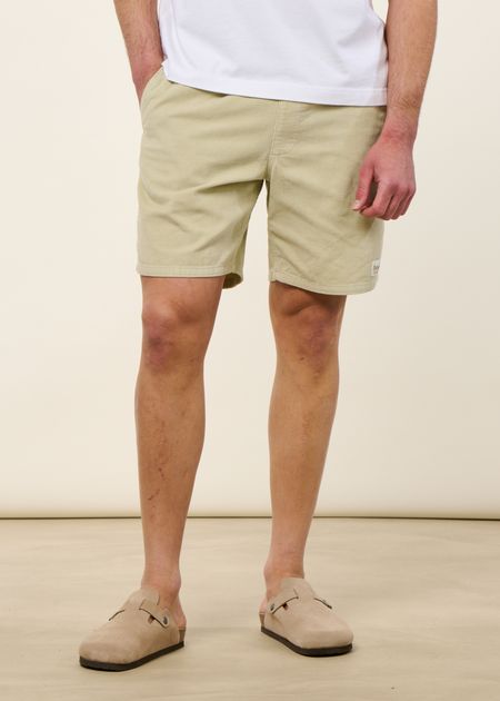 Short en microvelours en coton bio | vert clair "corduroy volley shorts - plcn" - Patagonia