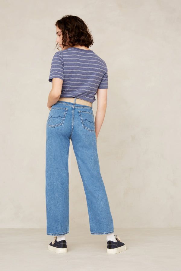 Jean droit en coton bio et recyclé | bleu "liora cropped clean holo mid vintage", Kings of Indigo, photo 3