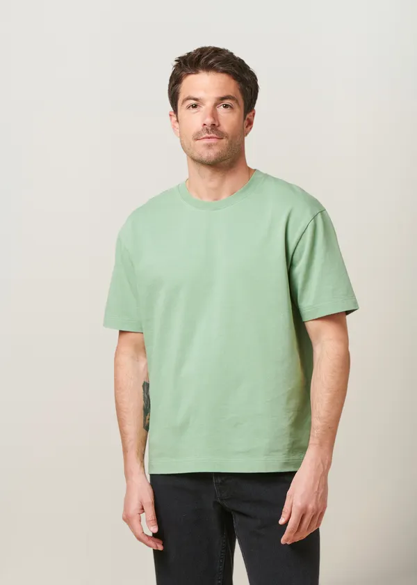 T-shirt oversize en coton bio | vert sauge, WeDressFair