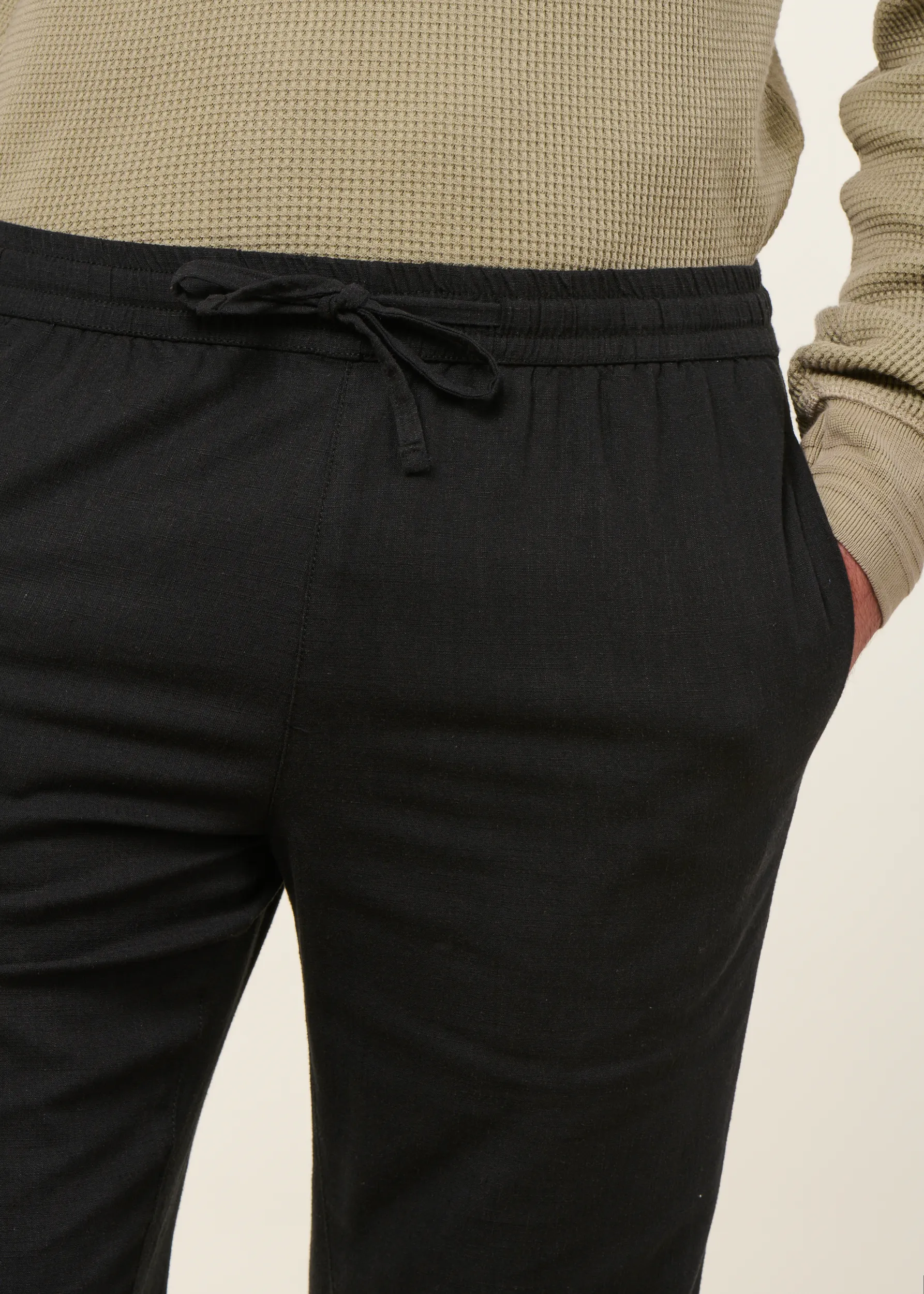 Pantalon droit en lyocell et lin bio | noir "Tim linen-mix pant vegan - black jet", Knowledge Cotton Apparel, photo 2