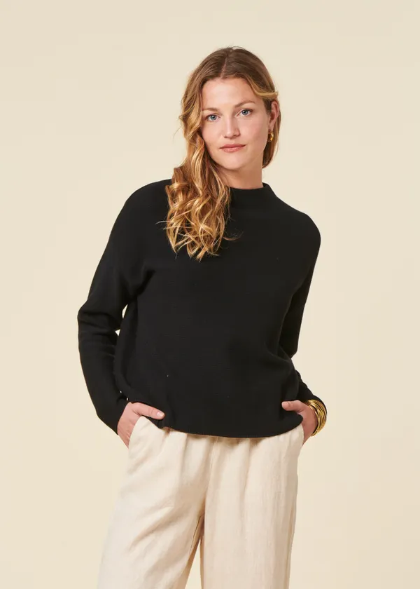 Pull ample en coton bio | noir "merinaa links links black", Armedangels
