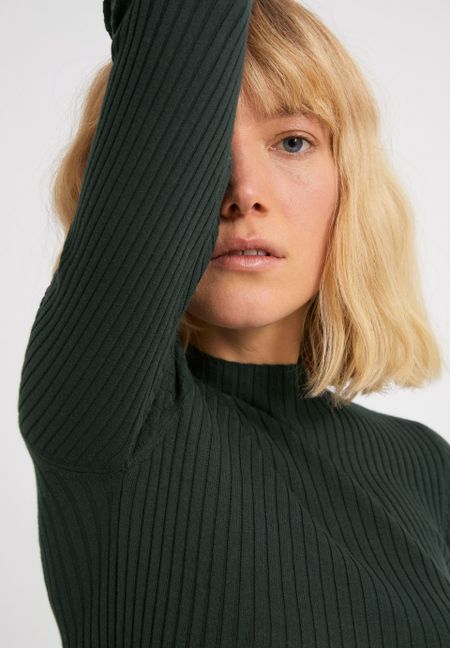 Sous-pull côtelé vert bouteille en coton bio - alaani vintage green, Armedangels, photo 3