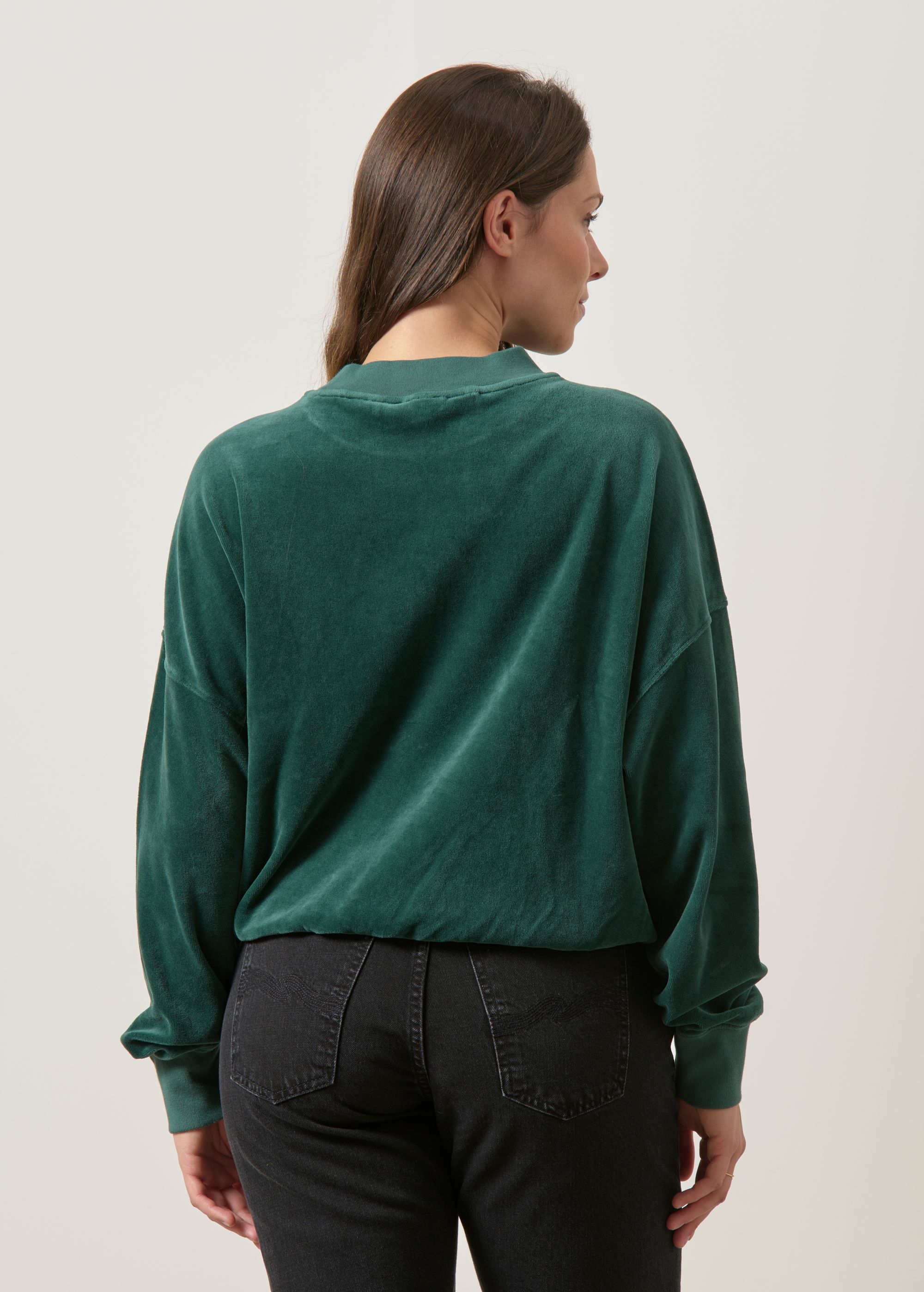 Samt-Sweatshirt aus Bio-Baumwolle | Dunkelgrün "Binz - dark-green", Twothirds, Foto 5
