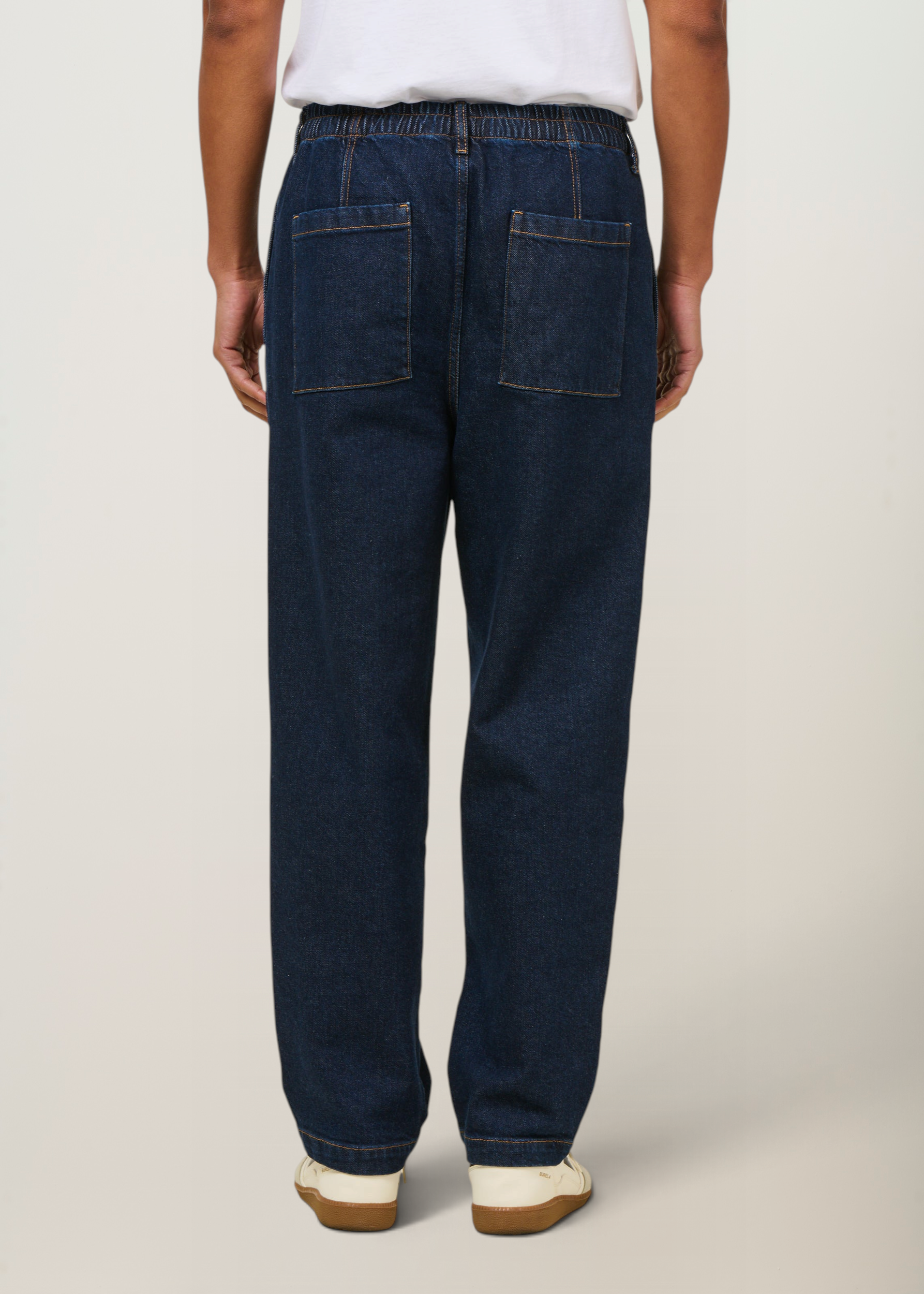 Jean large en coton bio | bleu "dark clean denim luc pants", Thinking Mu, photo 4