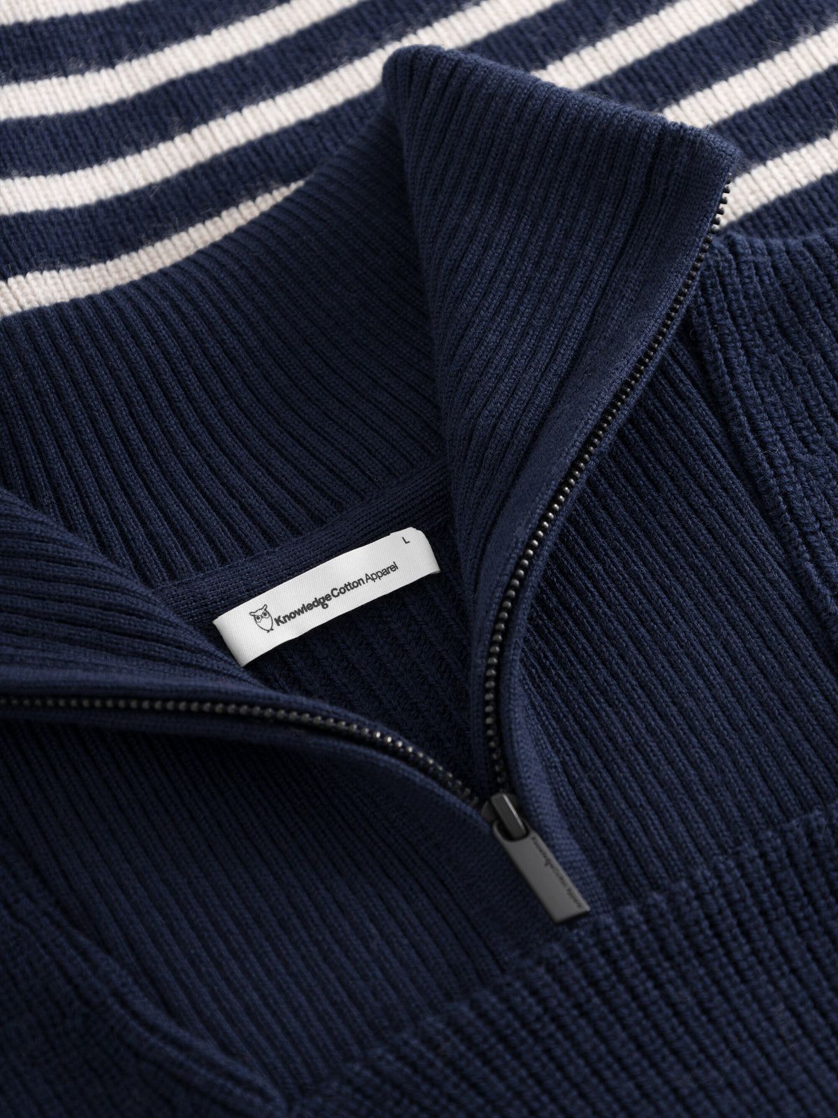 Pull col camionneur en laine bio | marine "1/2 neck zip merino wool rib knit blue stripe", Knowledge Cotton Apparel, photo 5