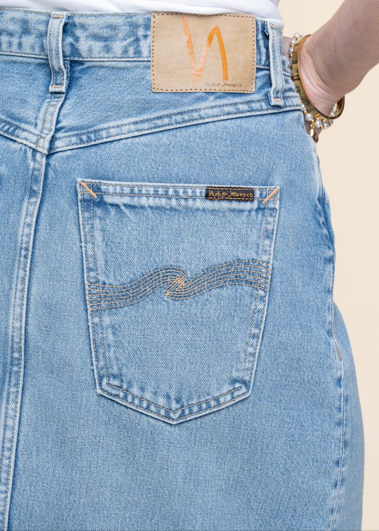 Jupe longue jean en coton bio | bleu "anna denim skirt desert - light blue", Nudie Jeans, photo 4