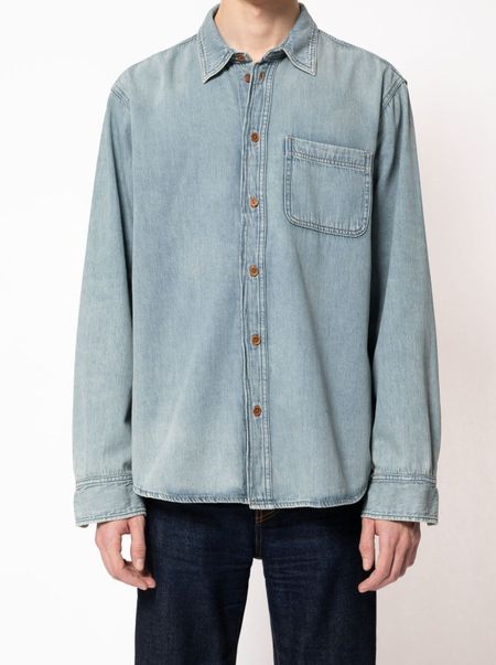Chemise en denim bleu clair en coton bio - hebbe sundays denim, Nudie Jeans, photo 2