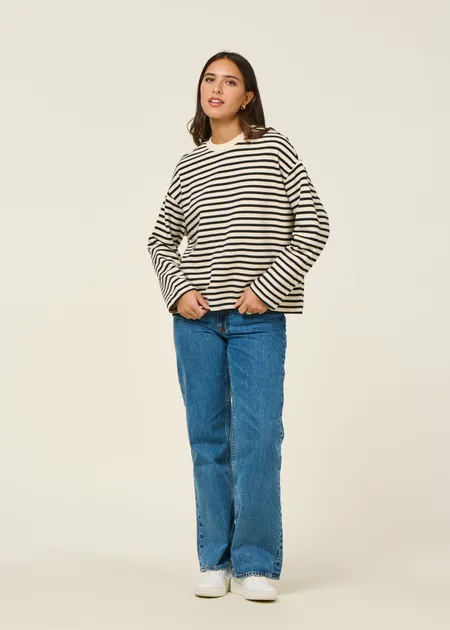Sweat ample en coton bio | rayé noir et blanc "frankaa maarlen stripe undyed black", Armedangels, photo 4