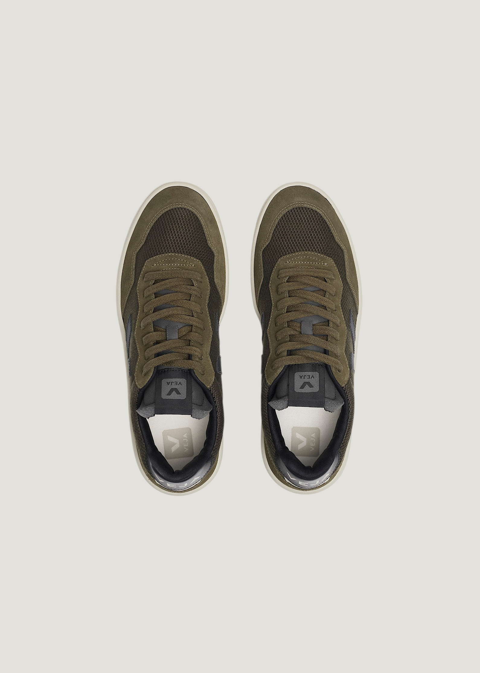 Baskets en cuir et suède | vert "V-90 b-mesh - olive_black", Veja, photo 4