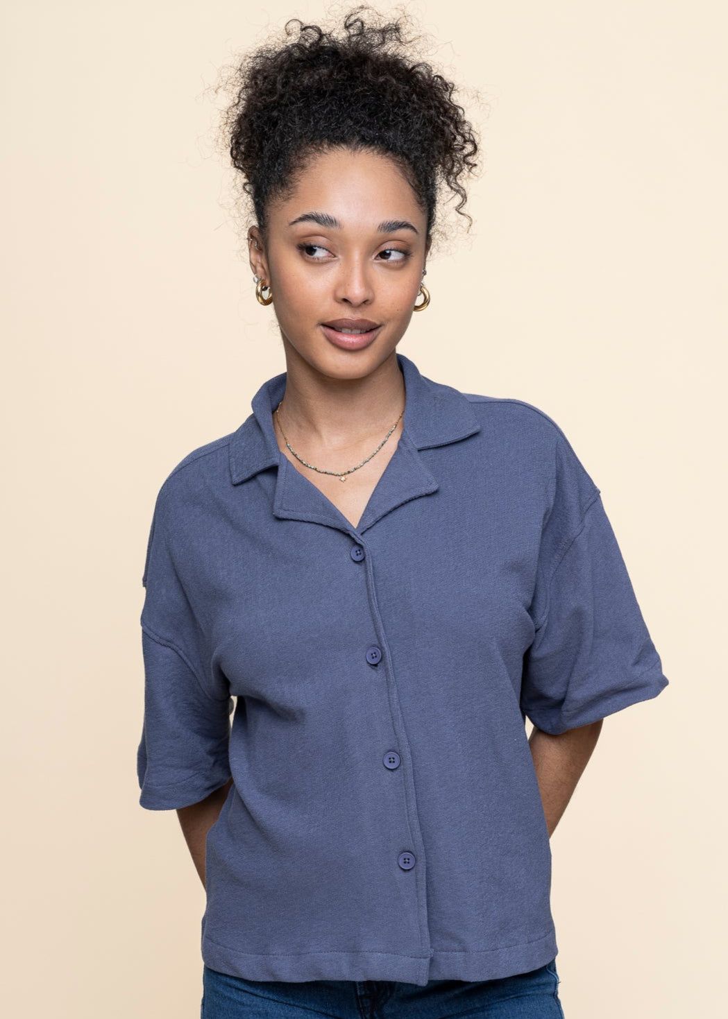Frottee-Hemd aus Bio-Baumwolle | blau "bouclé short sleeved shirt  vintage indigo", Knowledge Cotton Apparel, Foto 1