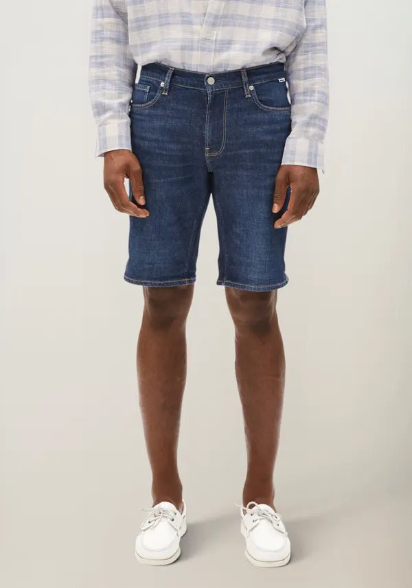 Short denim ajusté en coton bio et chanvre | brut "Naailo denim short - titania", Armedangels