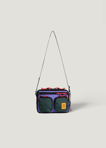 Umhängetasche 3,5L aus recyceltem Material | Mehrfarbig "Block bag 3.5l - very peri / forest", Topo Designs