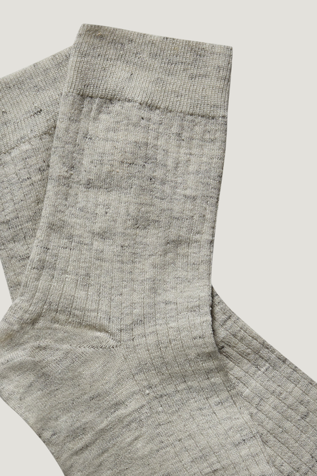 Chaussettes en lin et coton bio | gris "linen socks sand & pepper", About Companions, photo 2