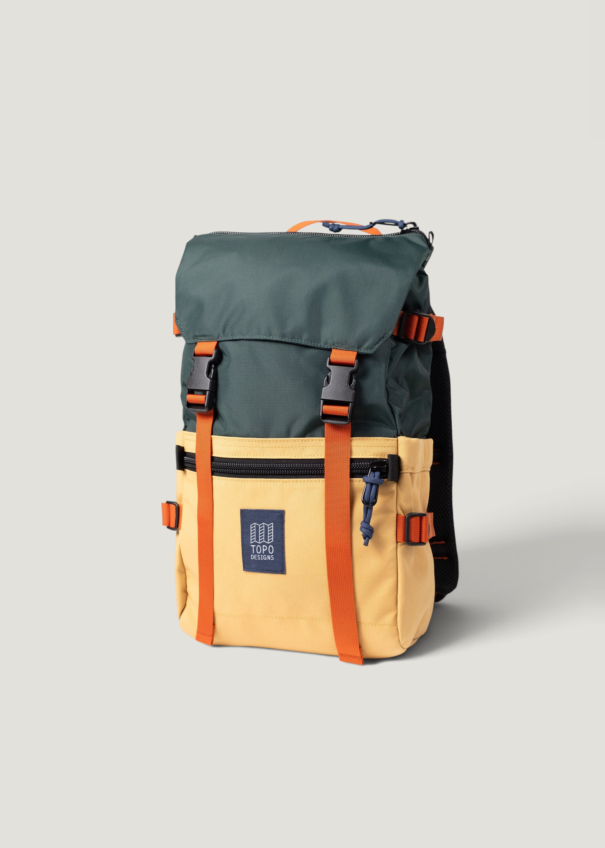 Rucksack 20L aus recyceltem Nylon | Grün und Gelb "Rover pack classic 20l - forest / goldenrod", Topo Designs, Foto 3