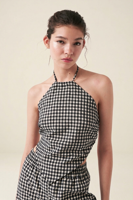 Top en coton bio et matière recylée | vichy noir blanc "Crush backless top - vichy black cream"