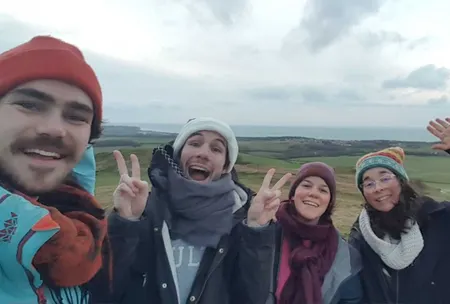 Hubert, Robin, Mathilde und Helene: das Team von La vie est Belt auf Abenteuertour!