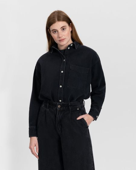 Chemise denim en coton bio et refibra | noir "selina shirt washed black"