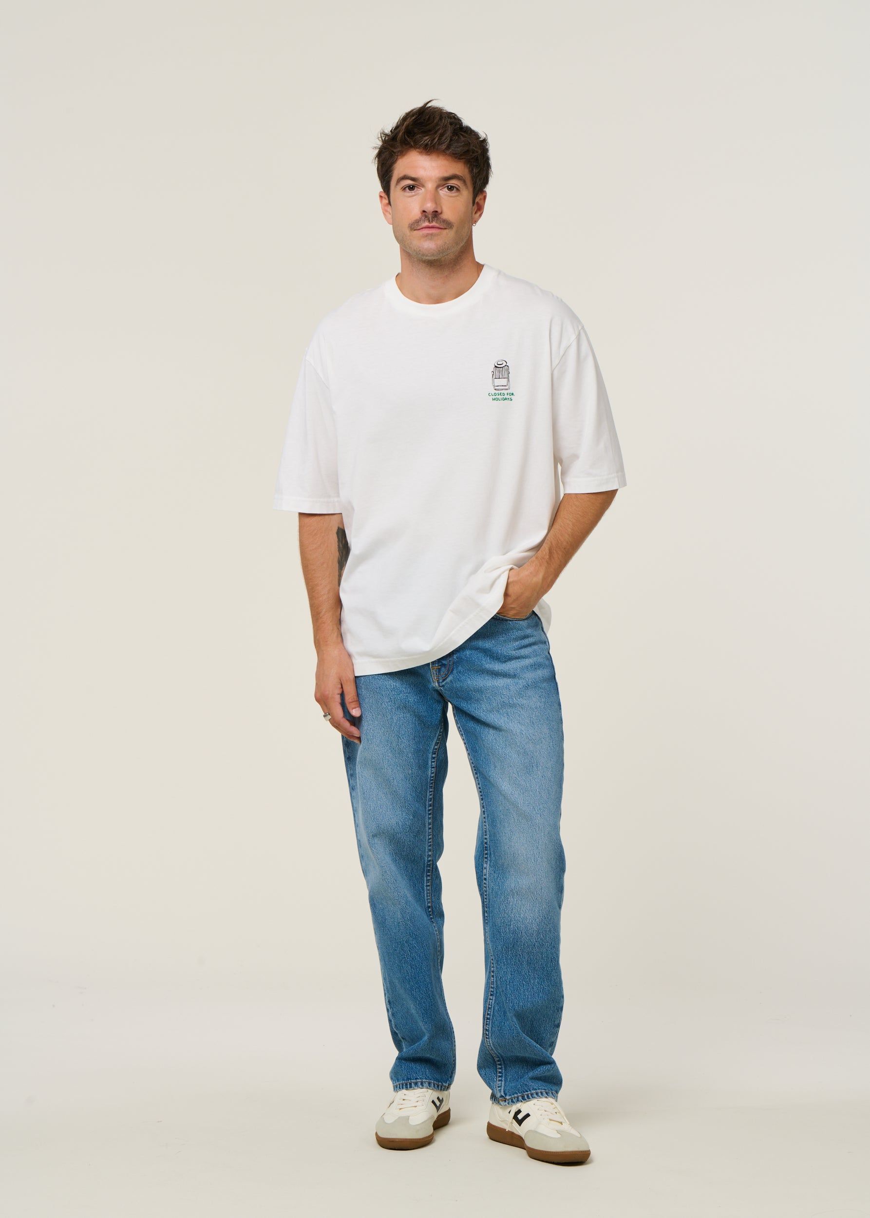 T-shirt en coton bio | blanc "closed - natural", Bask in the Sun, photo 4