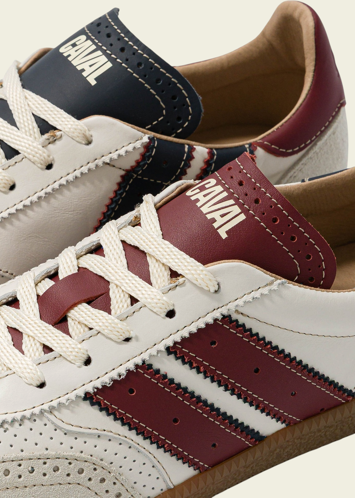 Sneaker aus zertifiziertem Leder | Weiß Rot Blau "pulse white crocket", Caval, Foto 2