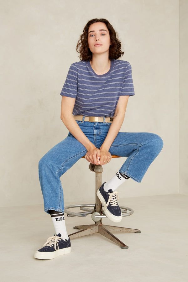 Jean droit en coton bio et recyclé | bleu "liora cropped clean holo mid vintage", Kings of Indigo, photo 5