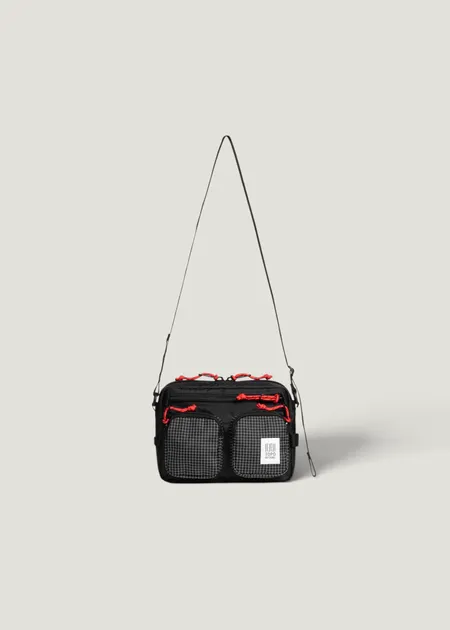 Sac bandoulière 3,5L en matière recyclée | multicolore "Block bag 3.5l - black grid", Topo Designs