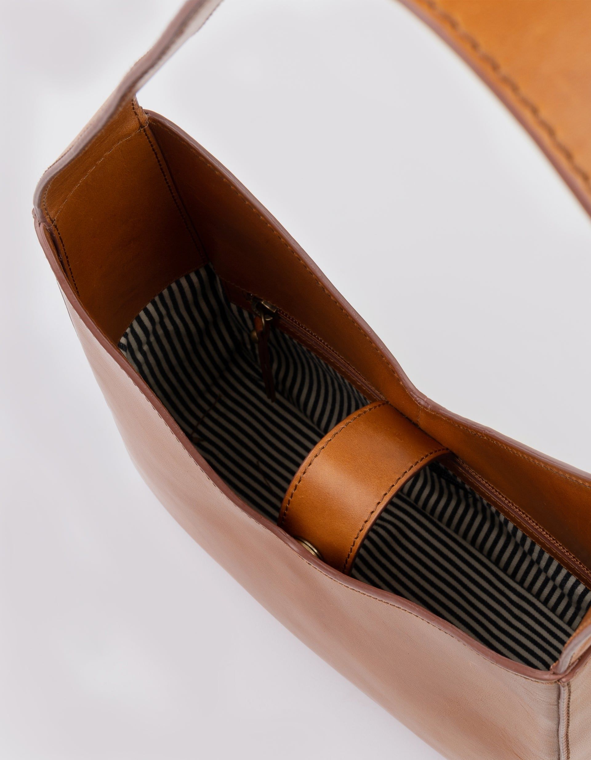 Sac à main en cuir tannage végétal | marron "vicky cognac classic leather", O My Bag, photo 7