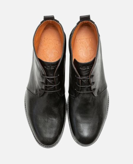 Boots chukka en cuir tannage végétal | noir "madison 51 noir" - KOST Paris