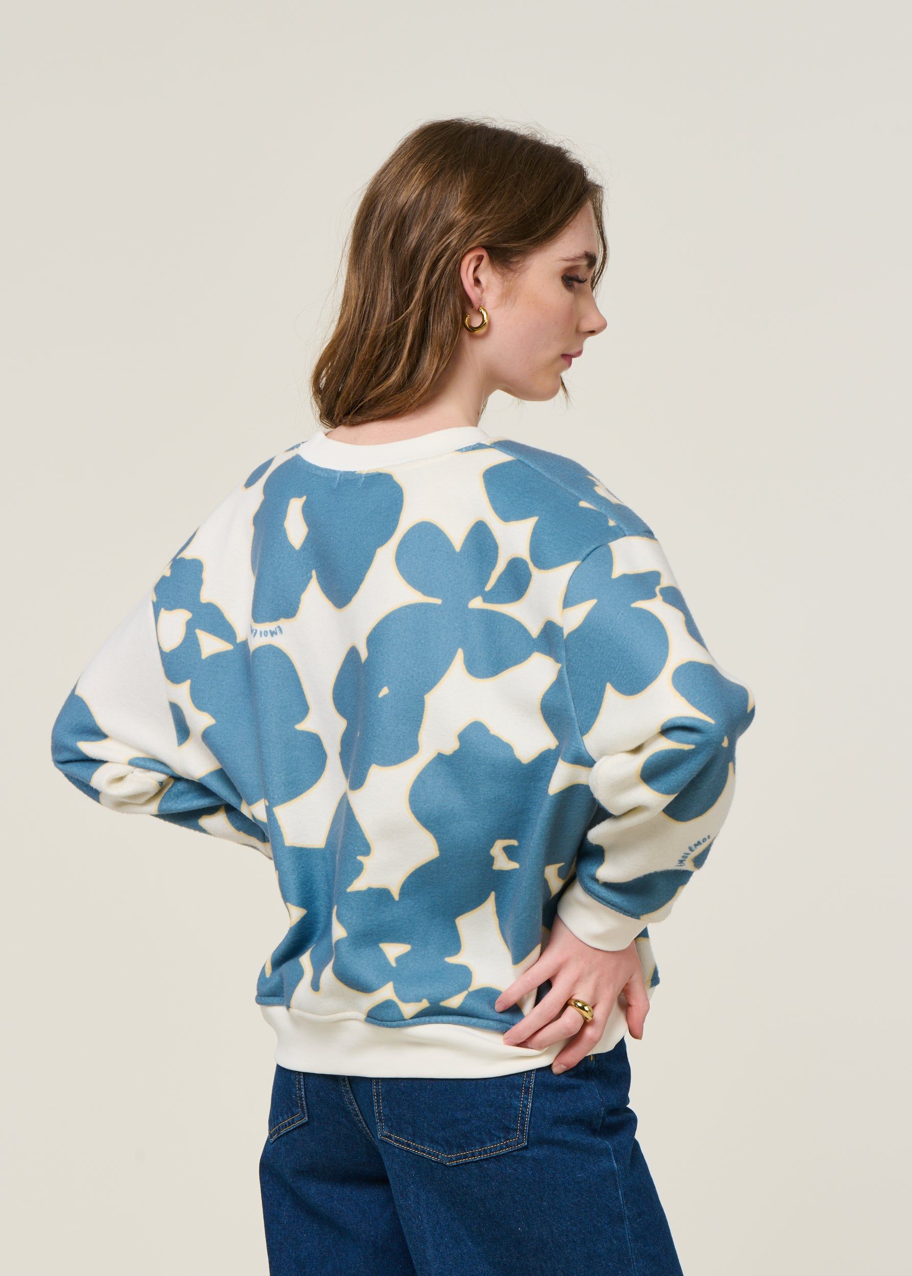 Sweatshirt aus recyceltem Fleece | Blau/Weiß "scarlett fleur du lac", émoi émoi, Foto 4