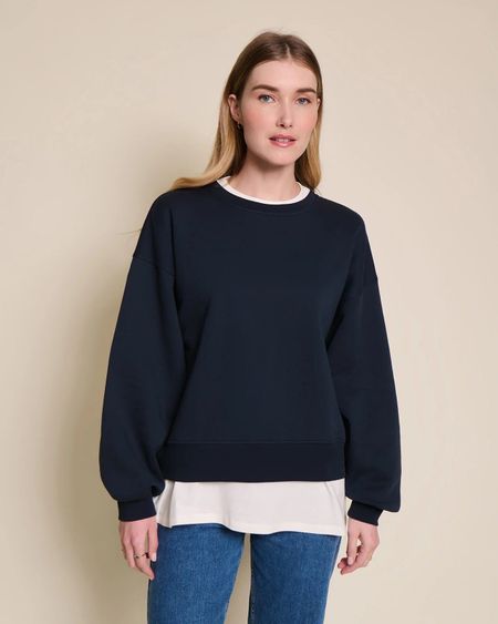 Sweat oversize brodé en coton bio | bleu "cœur solaire bleu"