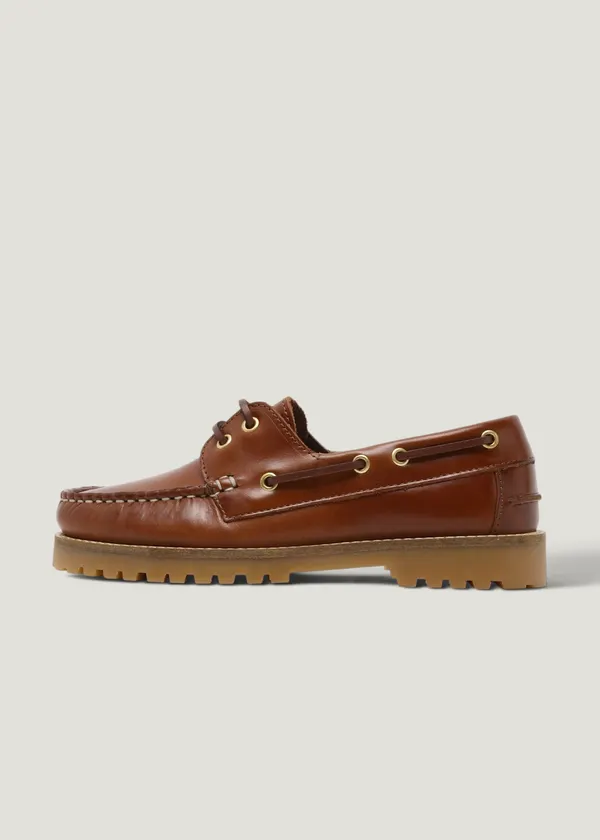 Chaussures bateau en cuir certifié | marron "ollie boat shoe - brown leather", Garment Project