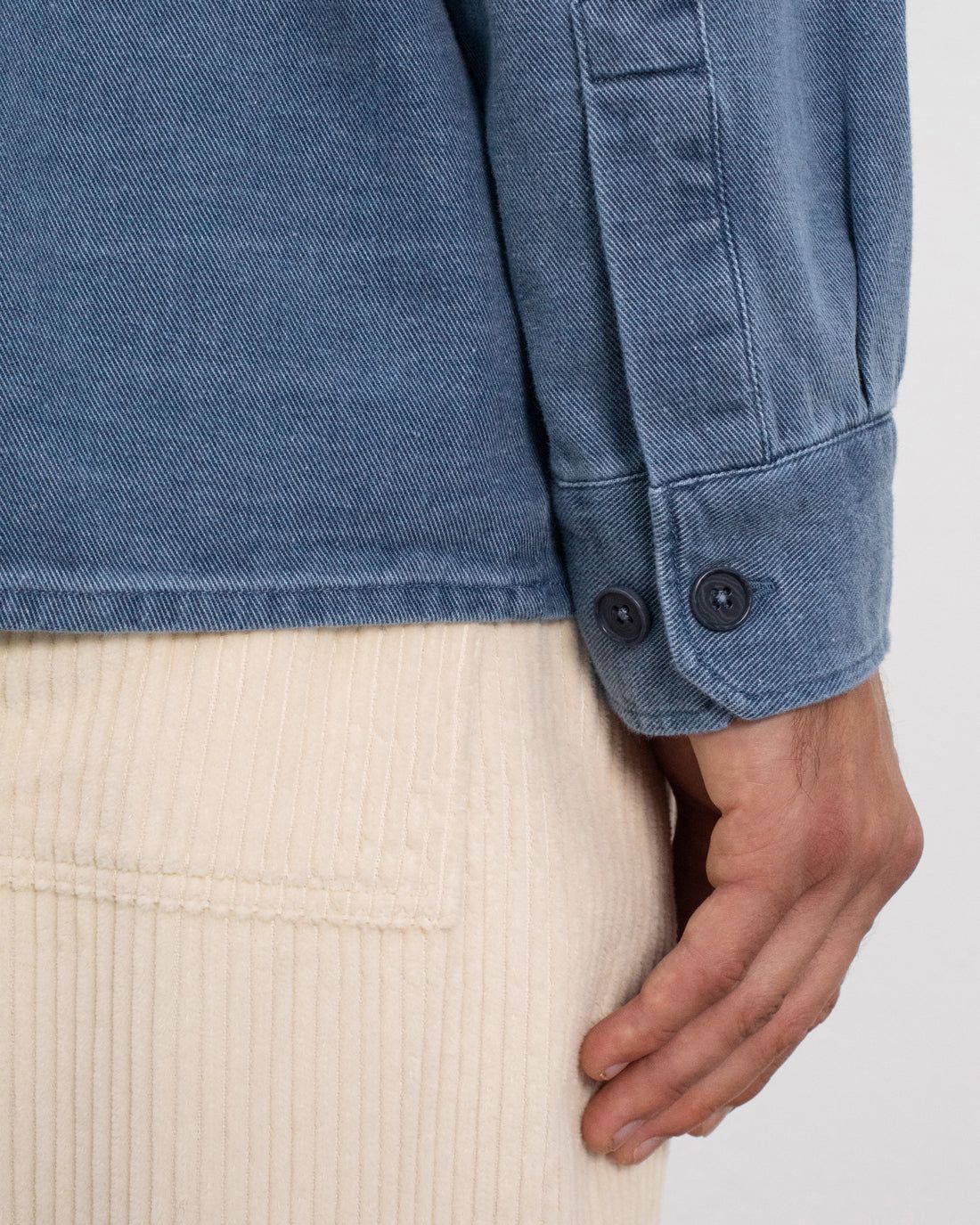 Chemise denim en coton bio | bleu "Leisure shirt recycled cotton - washed denim", Rotholz, photo 5