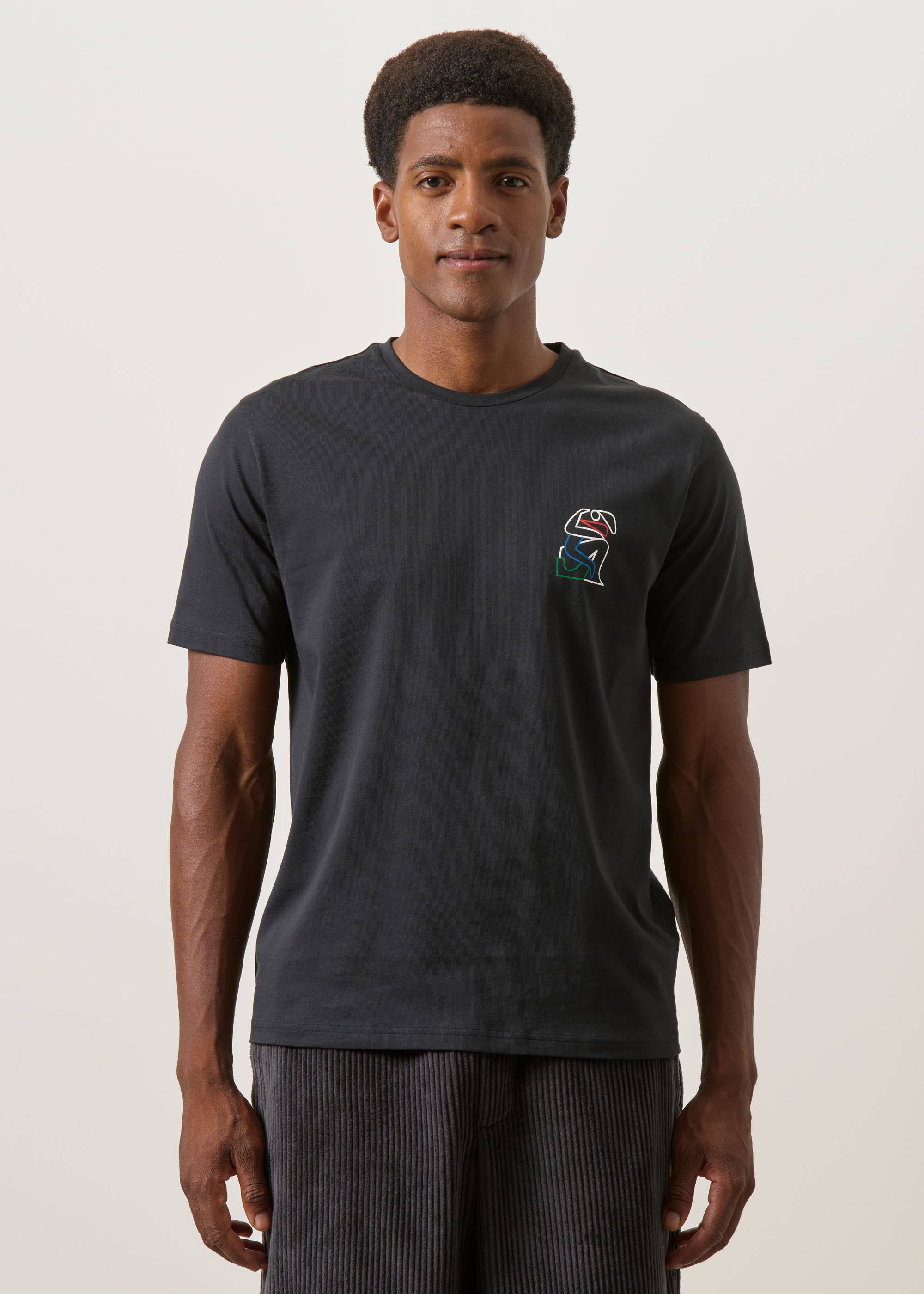 T-shirt imprimé en coton bio | noir "Couple - carbon", Bask in the Sun, photo 2