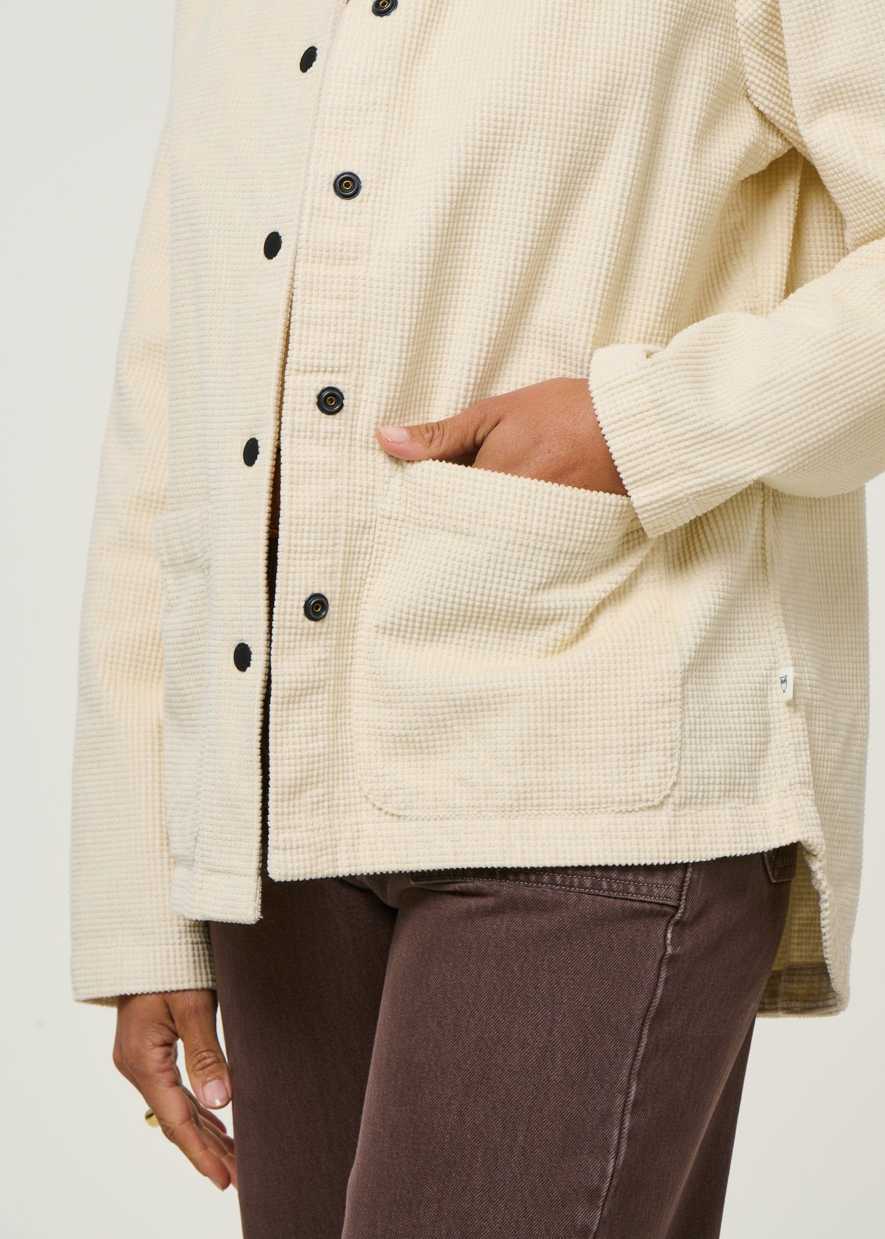 Cordjacke aus Bio-Baumwolle | Ecru "corduroy overshirt - egret", Knowledge Cotton Apparel, Foto 2