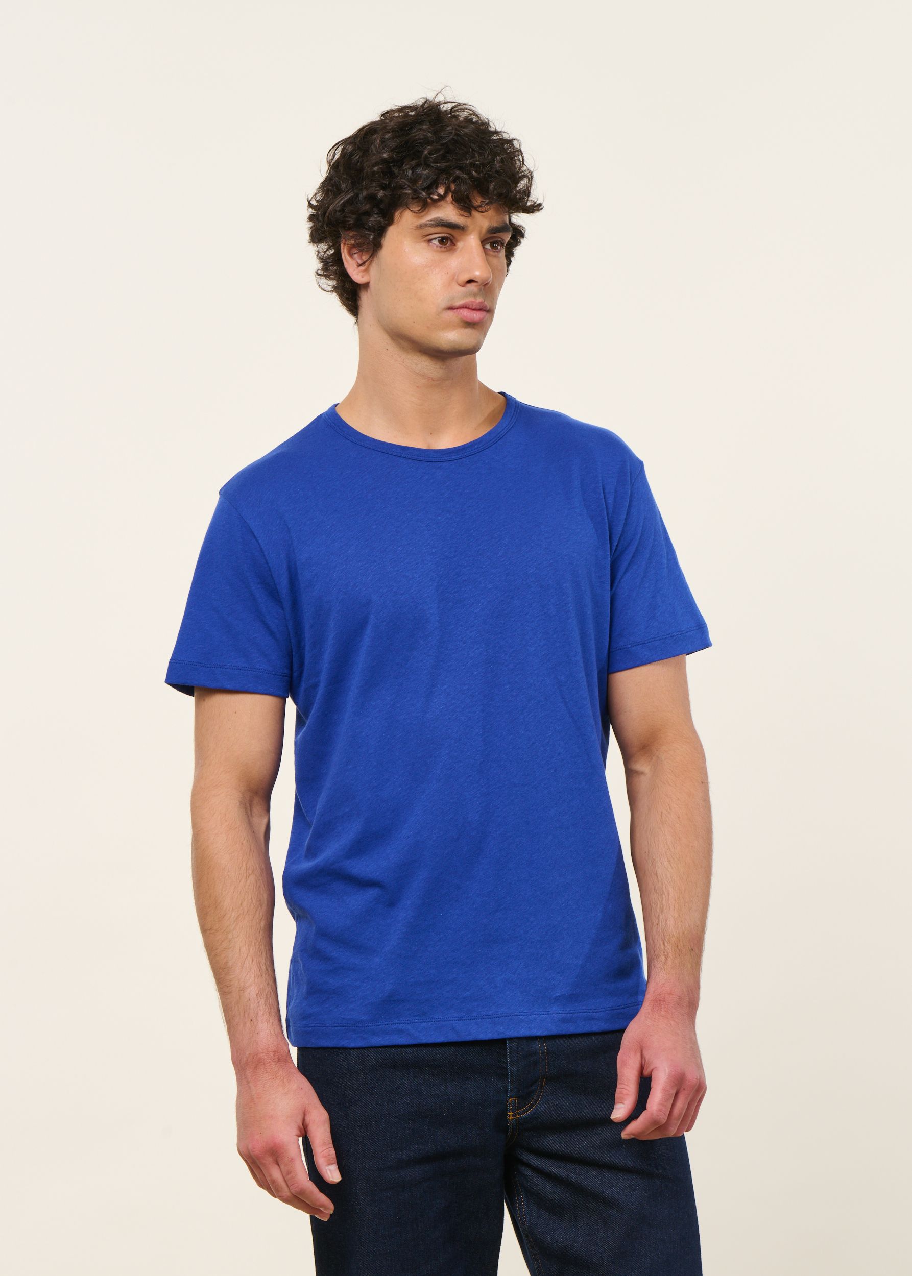 T-shirt classique en coton lin upcyclé  | bleu cobalt, WeDressFair, photo 1