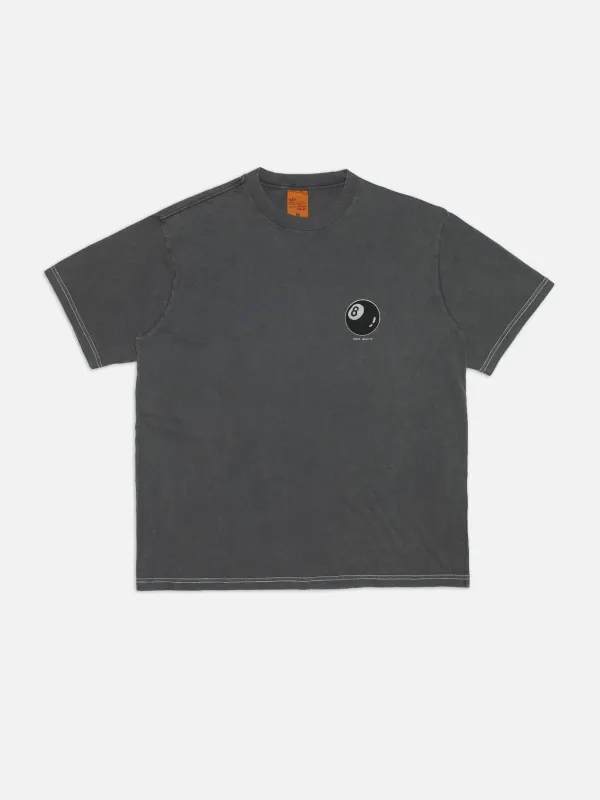 T-Shirt aus Bio-Baumwolle | Anthrazit "Koffe knock-topus t-shirt", Nudie Jeans