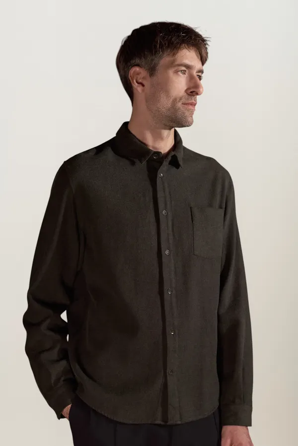 Chemise flanelle en coton bio | vert "Simon eco flannel black olive", About Companions