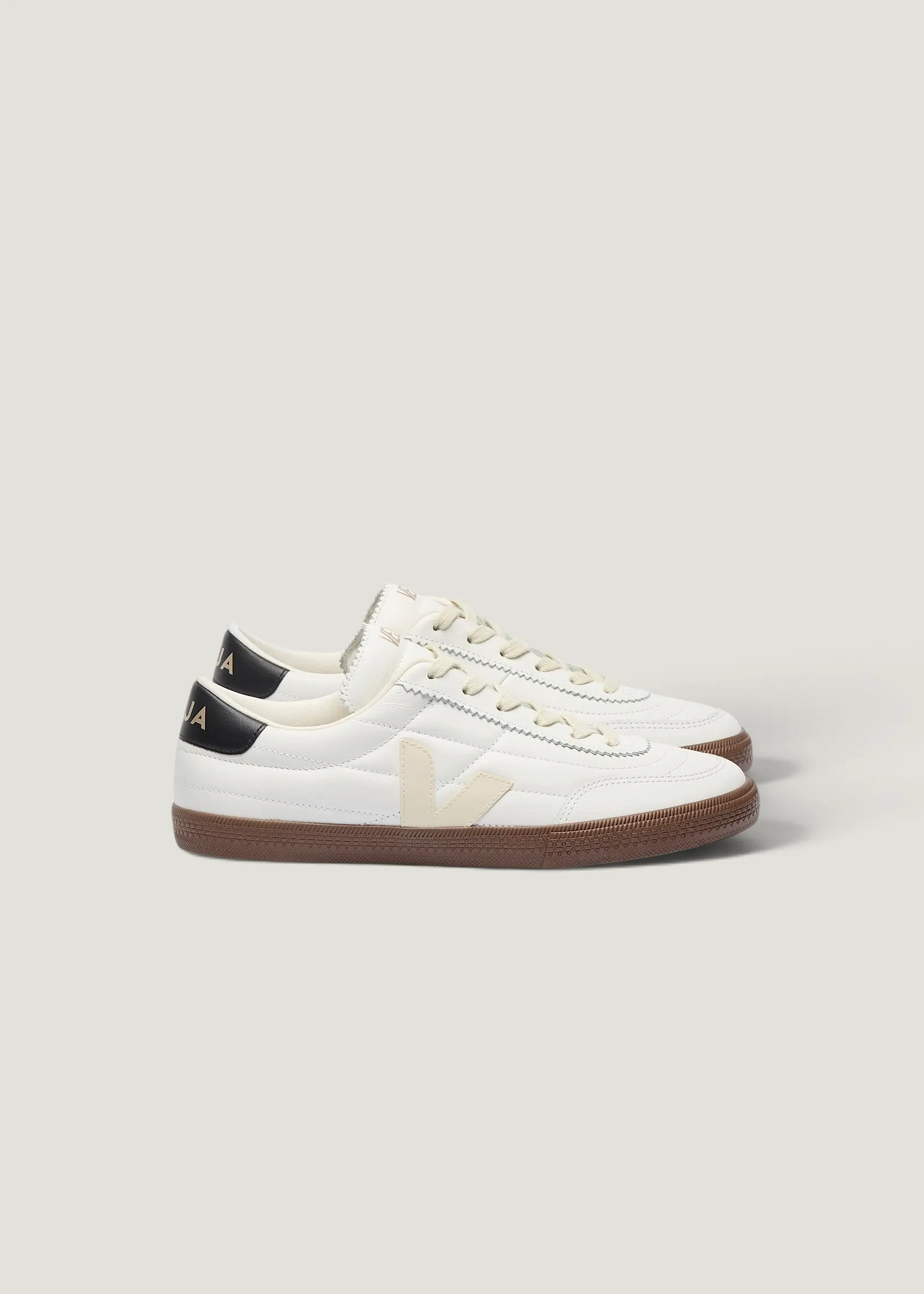 Baskets en cuir | blanc "panenka - white_black_bark", Veja, photo 1