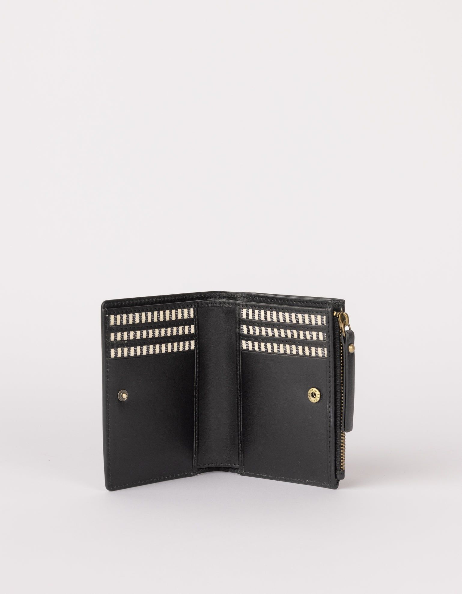 Portefeuille en cuir certifié | noir "jamie wallet - black classic leather", O My Bag, photo 2