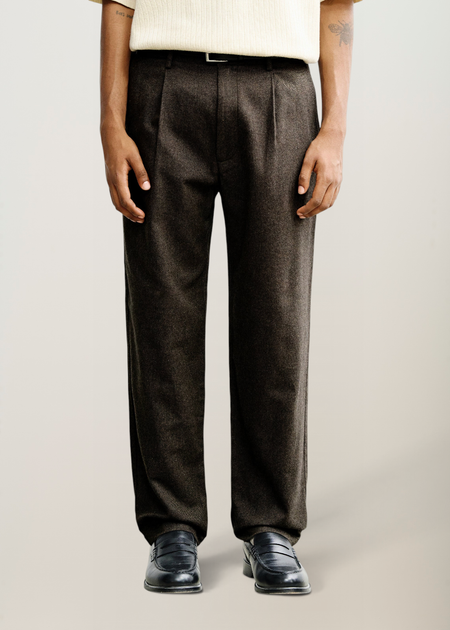  Flanellhose aus Bio-Baumwolle | Braun "Flannel everyday pant - black brown", Rotholz