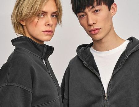 Photo de Colorful Standard