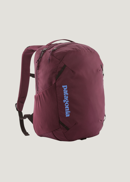 Sac à dos 24L en matières recyclées | bordeaux "Atom day pack 24l - byfg" - Patagonia