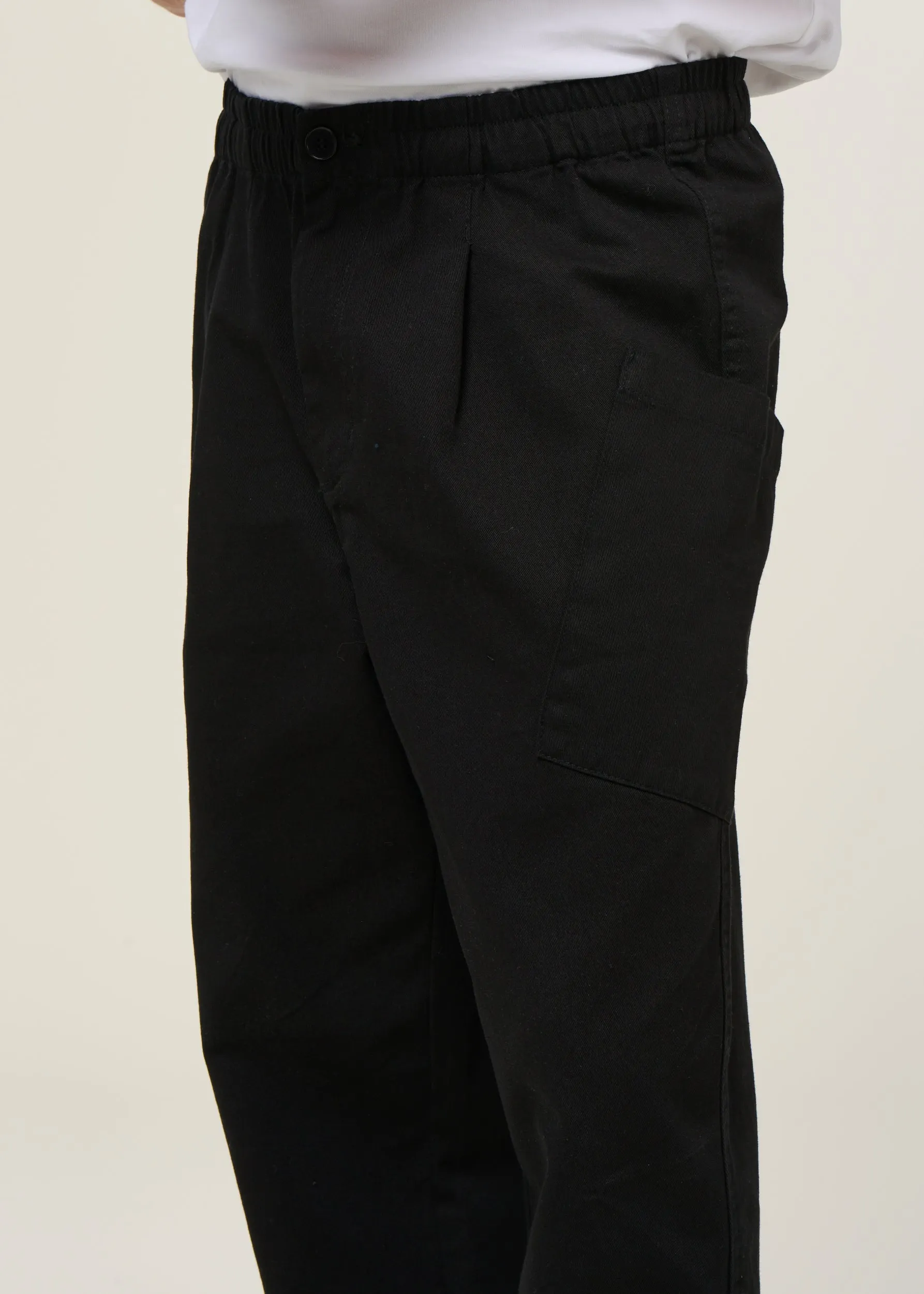 Pantalon large cargo en coton bio | noir "black max pants", Thinking Mu, photo 2