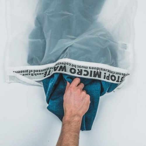 Fc1YnbRQ1L6hoo4s3RE9Yy9e