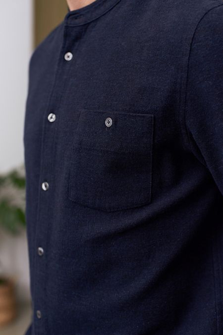 Chemise droite col officier flanelle en coton bio | marine "nathan shirt - eco deep sea flannel", About Companions, photo 3