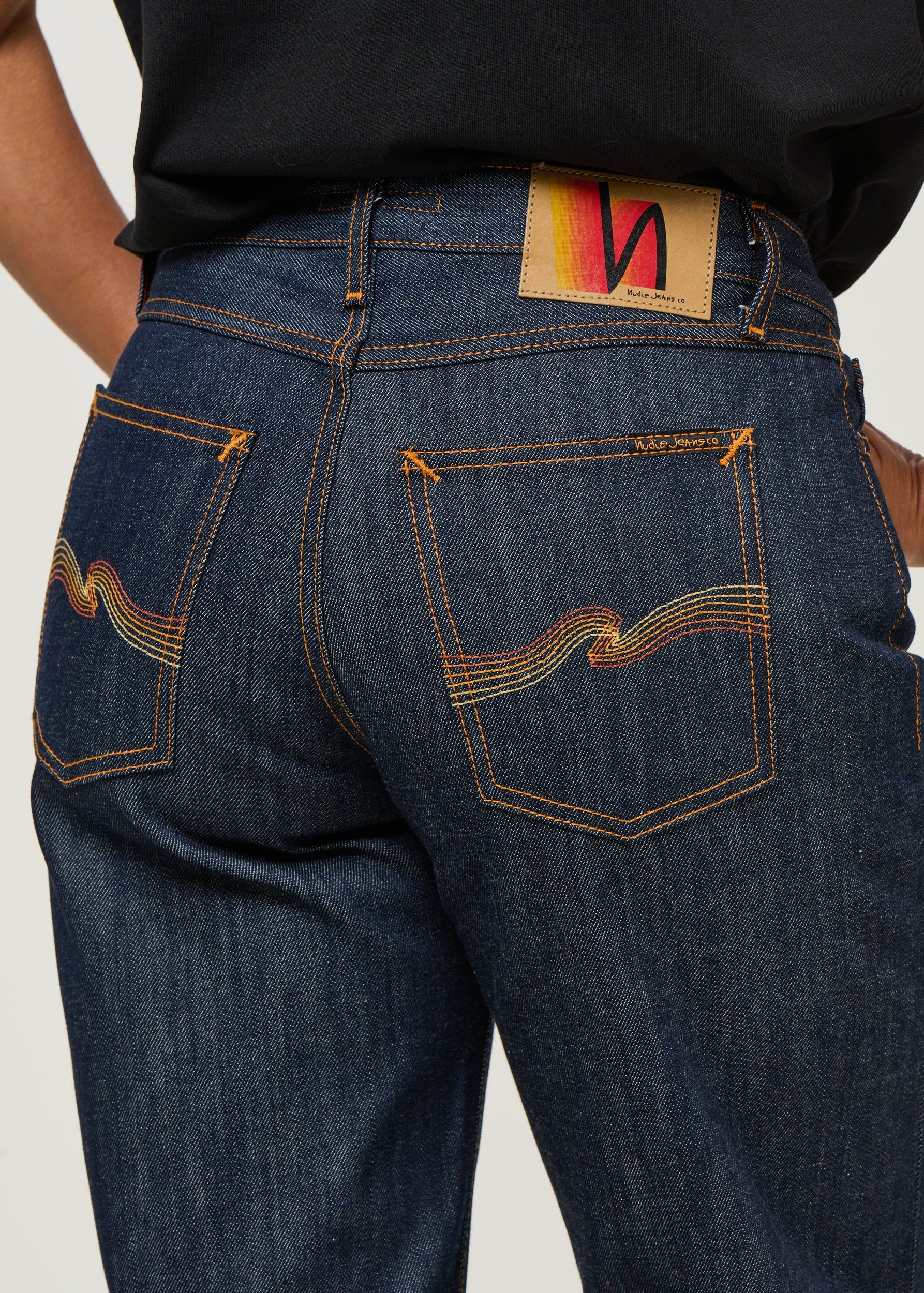 Ausgestellte Jeans mit tiefer Taille aus Bio-Baumwolle | Raw "wide heidi - dry-sunburns", Nudie Jeans, Foto 2